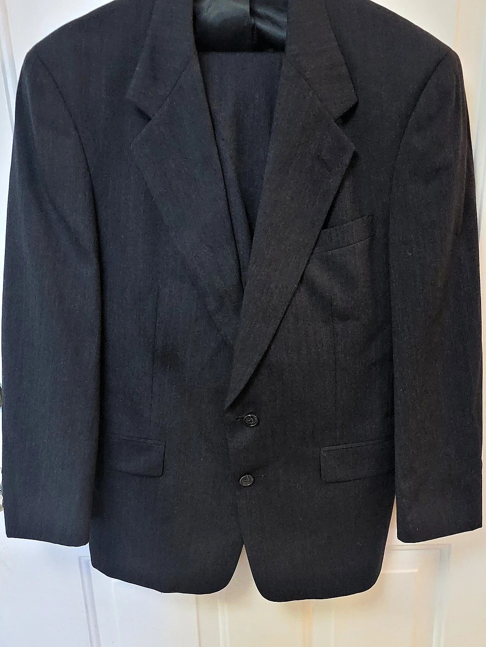 Vintage 70s/80s Austin Reed Men's Black Or Dark Gray  Suit Size
